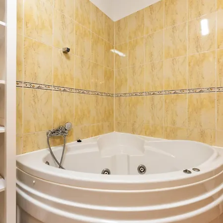 Casa Resi *