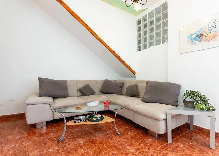 ベッド・アンド・ブレックファスト Casa Resi La Mareta